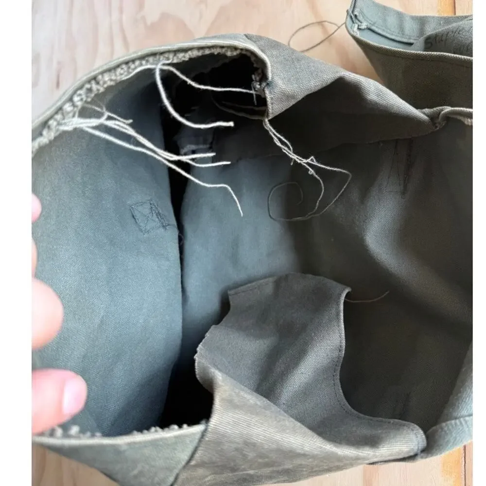 Vintage 1960s army green military style knapsack